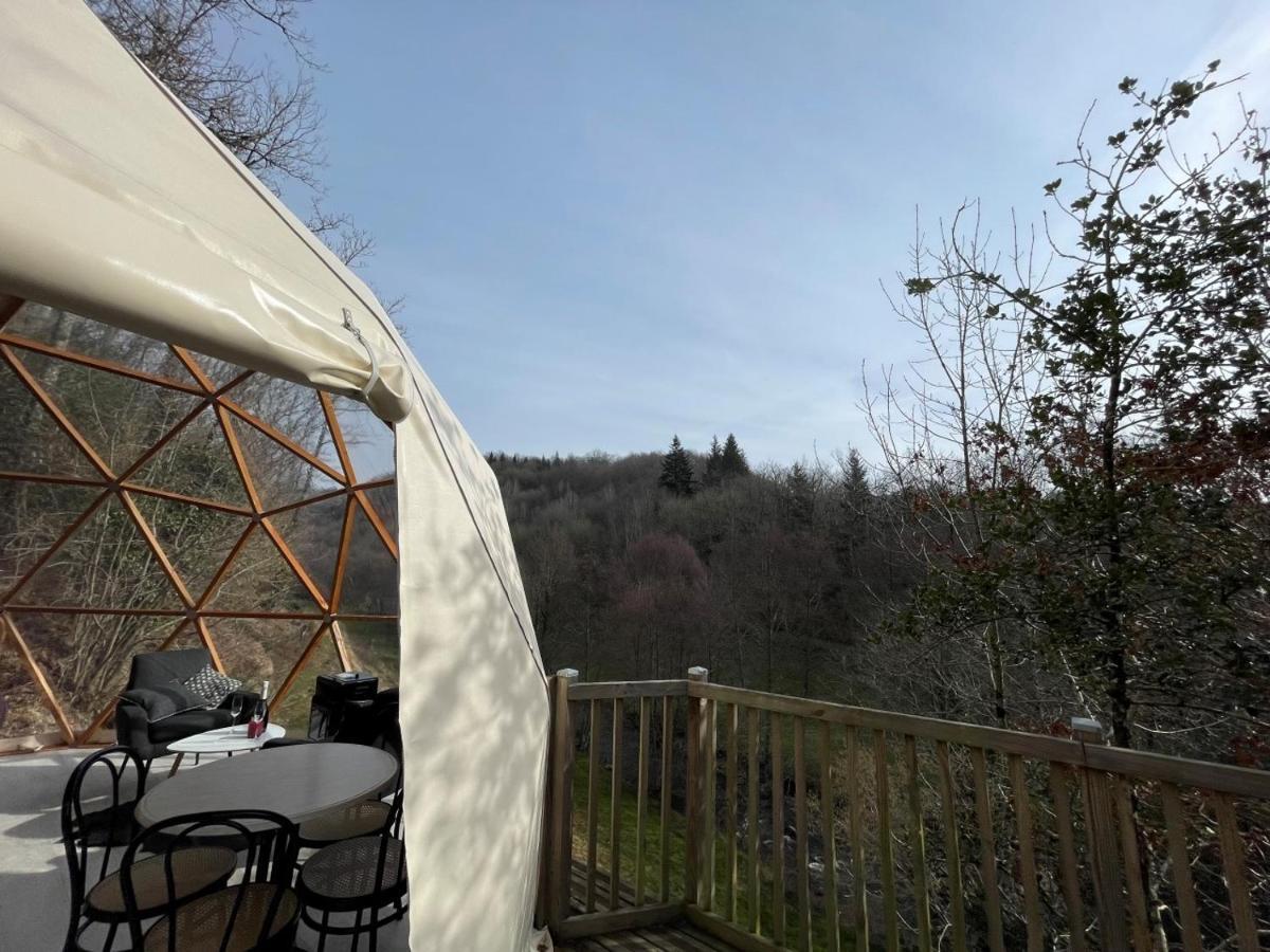 Camping Moulin De Chaules Saint-Constant Екстериор снимка