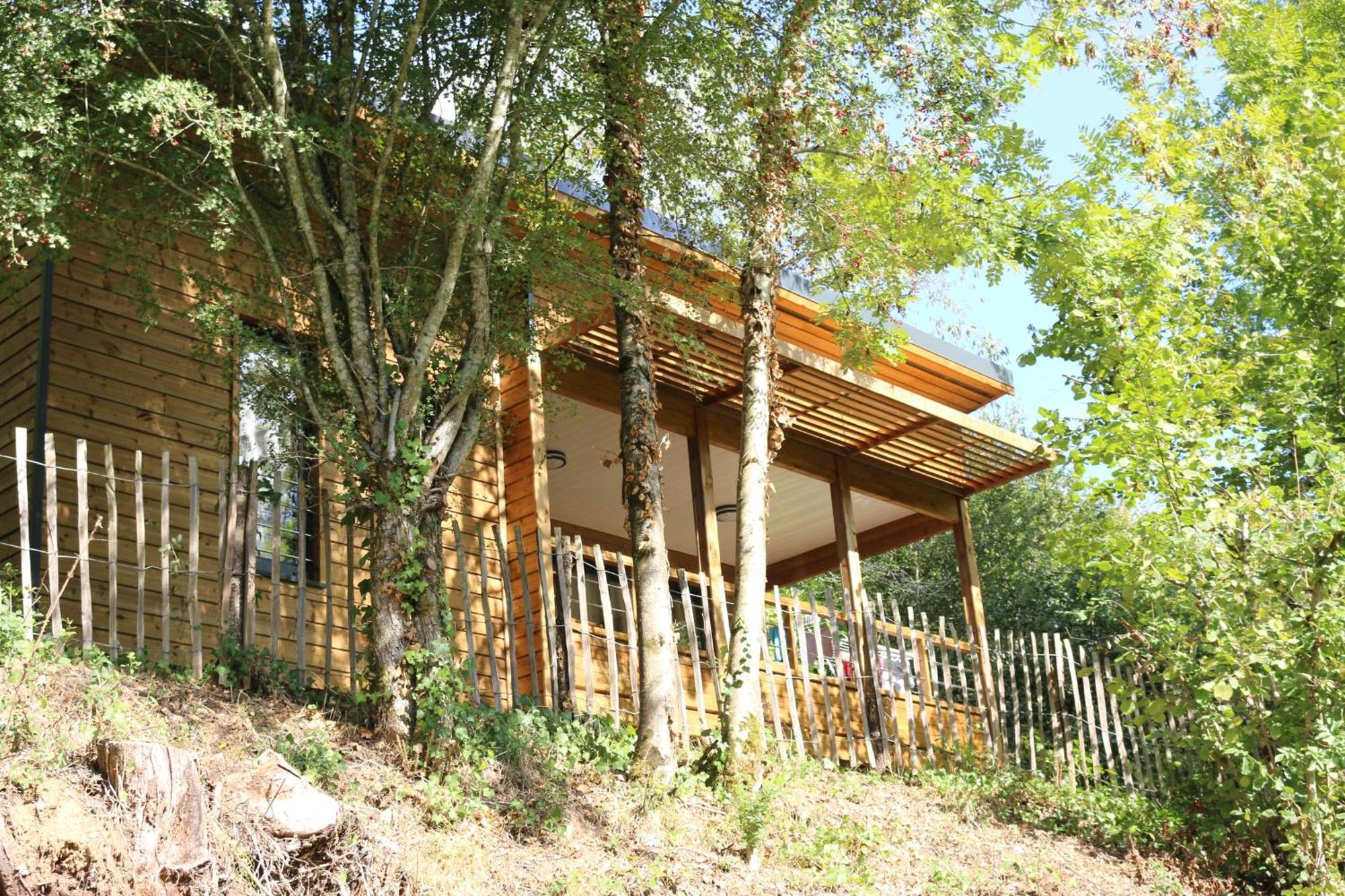 Camping Moulin De Chaules Saint-Constant Екстериор снимка