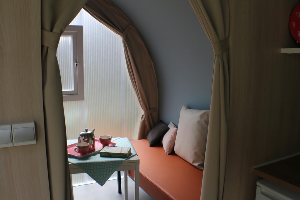 Camping Moulin De Chaules Saint-Constant Екстериор снимка